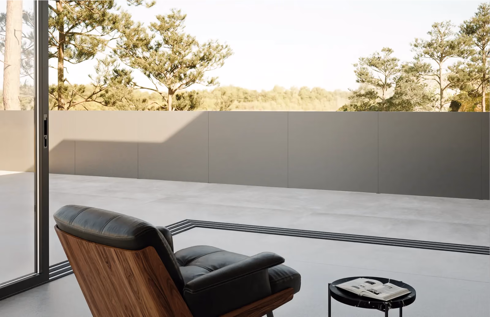 Modularte Sleek Frame modular balustrade, combinable with Cubo planters: grey metal perimeter screening for outdoor privacy and protection.