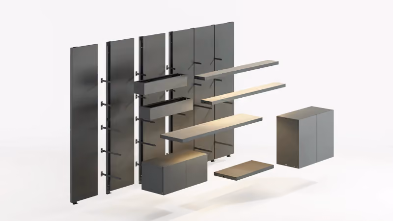 Technische Explosionsdarstellung des Systems Modularte Vista Wall: Wandpaneele, Metallregale, Hängepflanzgefäße und Staumodule, montagebereit.